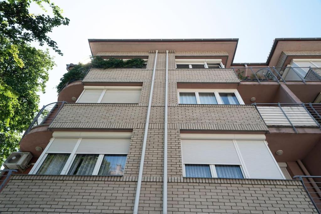 Appartamento Ap. With Free Parking Near Budapestcongress Centre Esterno foto