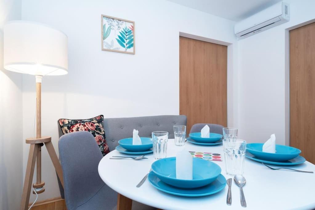 Appartamento Ap. With Free Parking Near Budapestcongress Centre Esterno foto