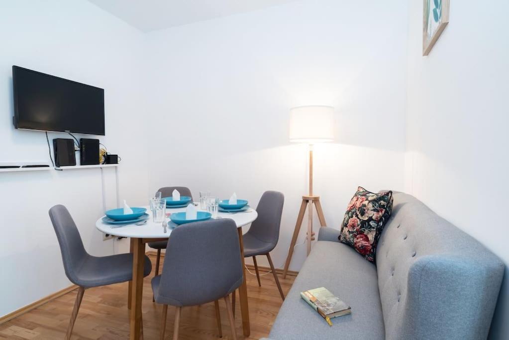 Appartamento Ap. With Free Parking Near Budapestcongress Centre Esterno foto